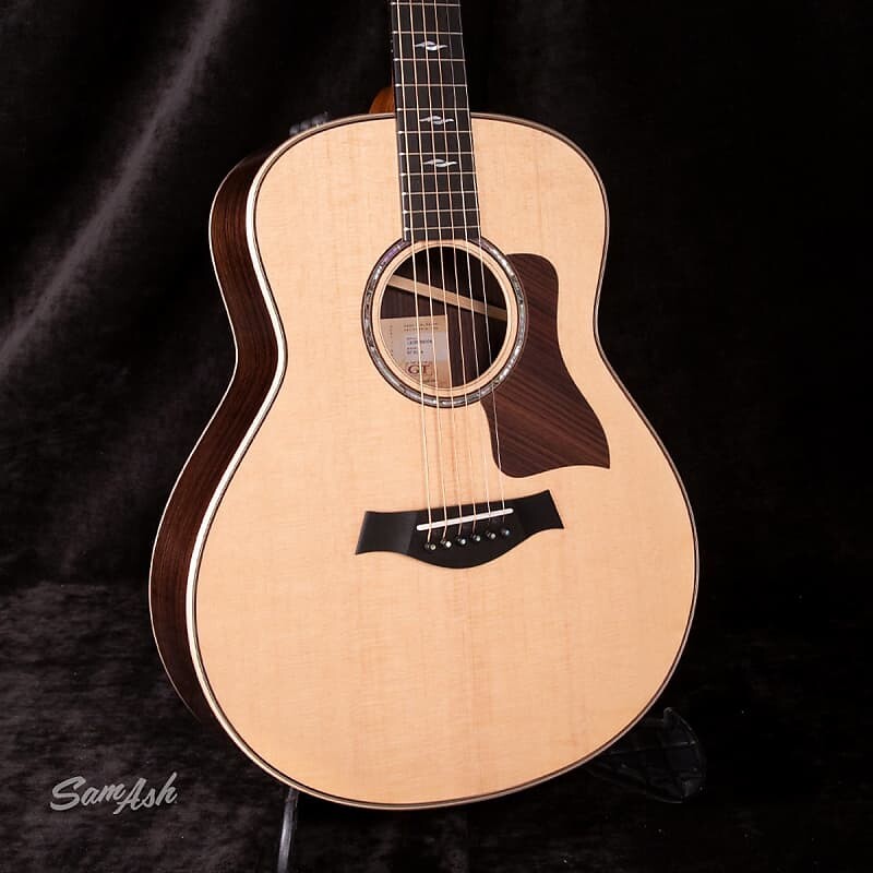 

Taylor GT 811E АКУСТИЧЕСКАЯ-ЭЛЕКТРИЧЕСКАЯ ГИТАРА Taylor GT 811E ACOUSTIC-ELECTRIC GUITAR