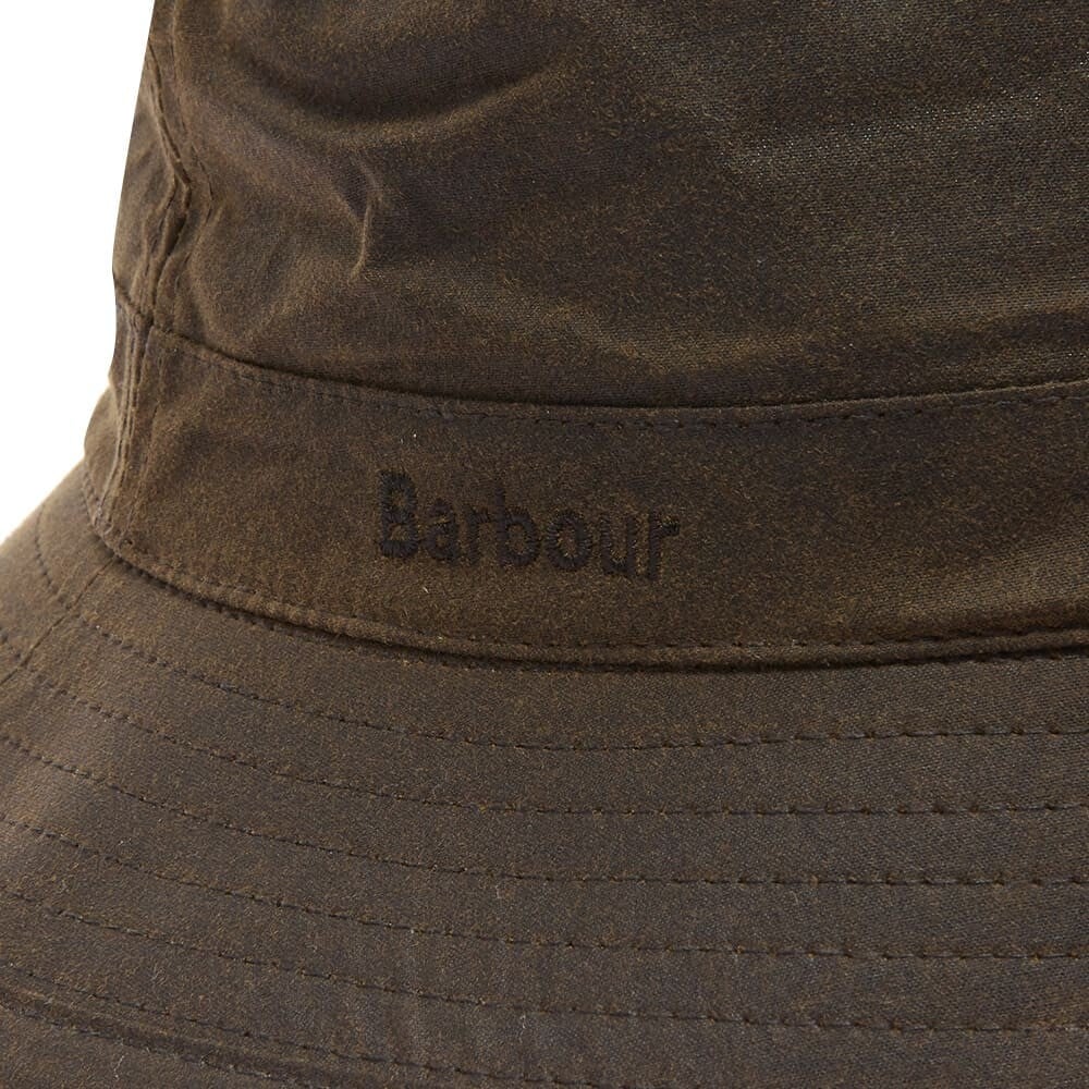 

Восковая спортивная шапка Barbour