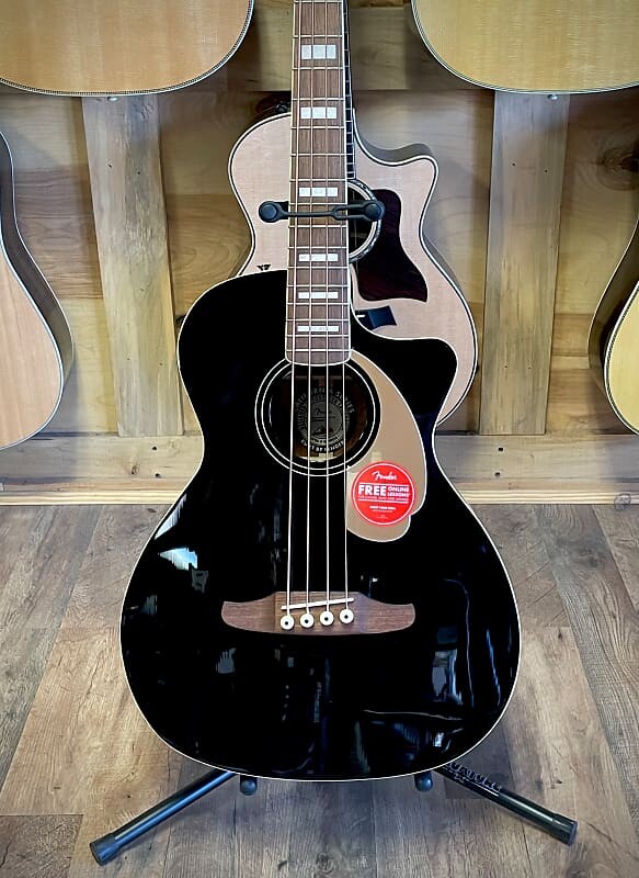

Fender Kingman Bass V2 — черный с ореховой накладкой