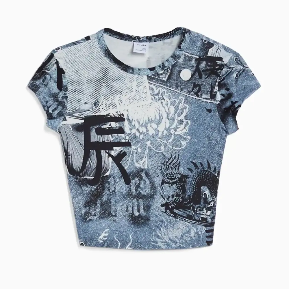 

Футболка Bershka Short Sleeve With Print, синий