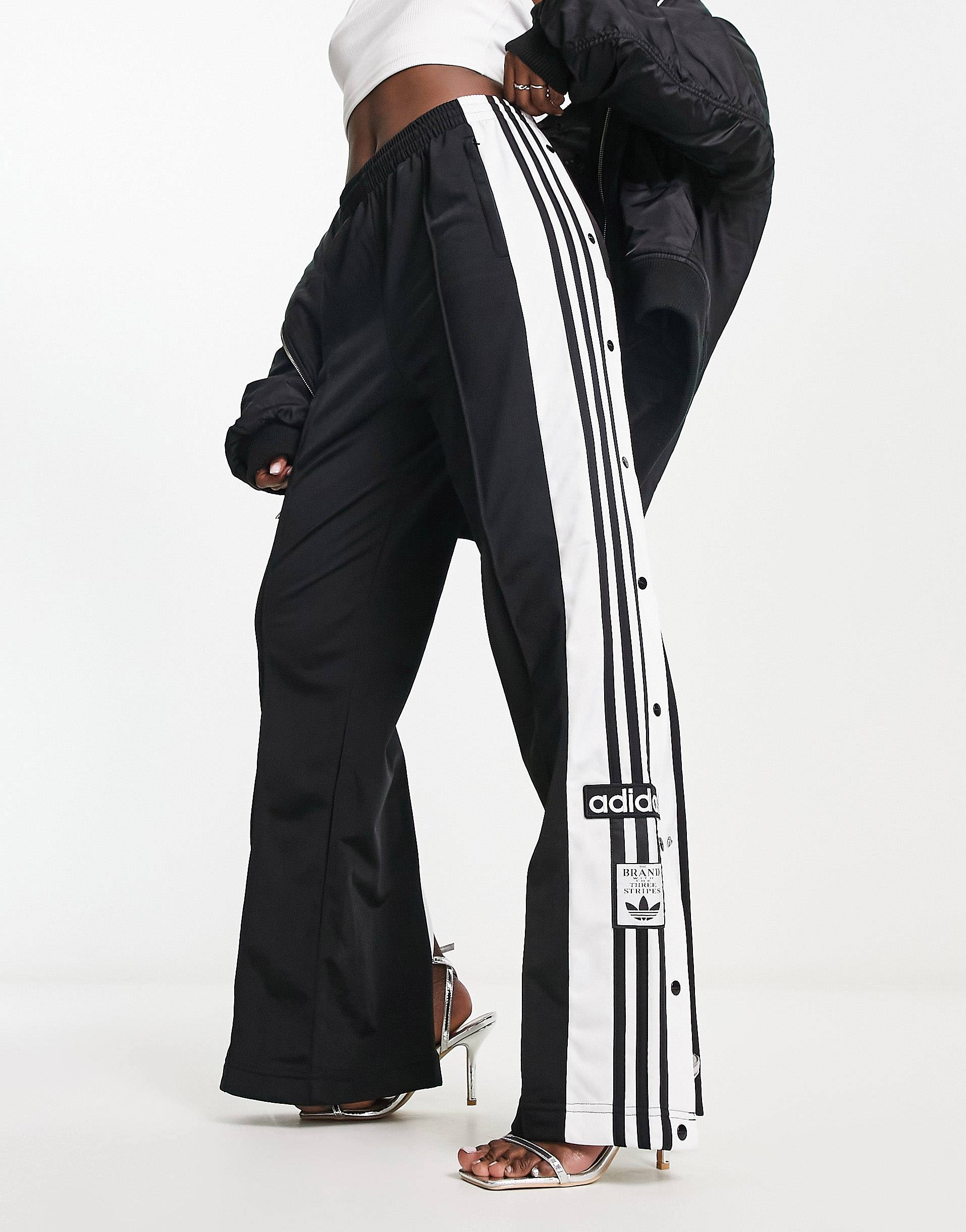 Черные спортивные брюки с кнопками по бокам adidas Originals adibreak –заказать по доступной цене из-за рубежа в «CDEK.Shopping»