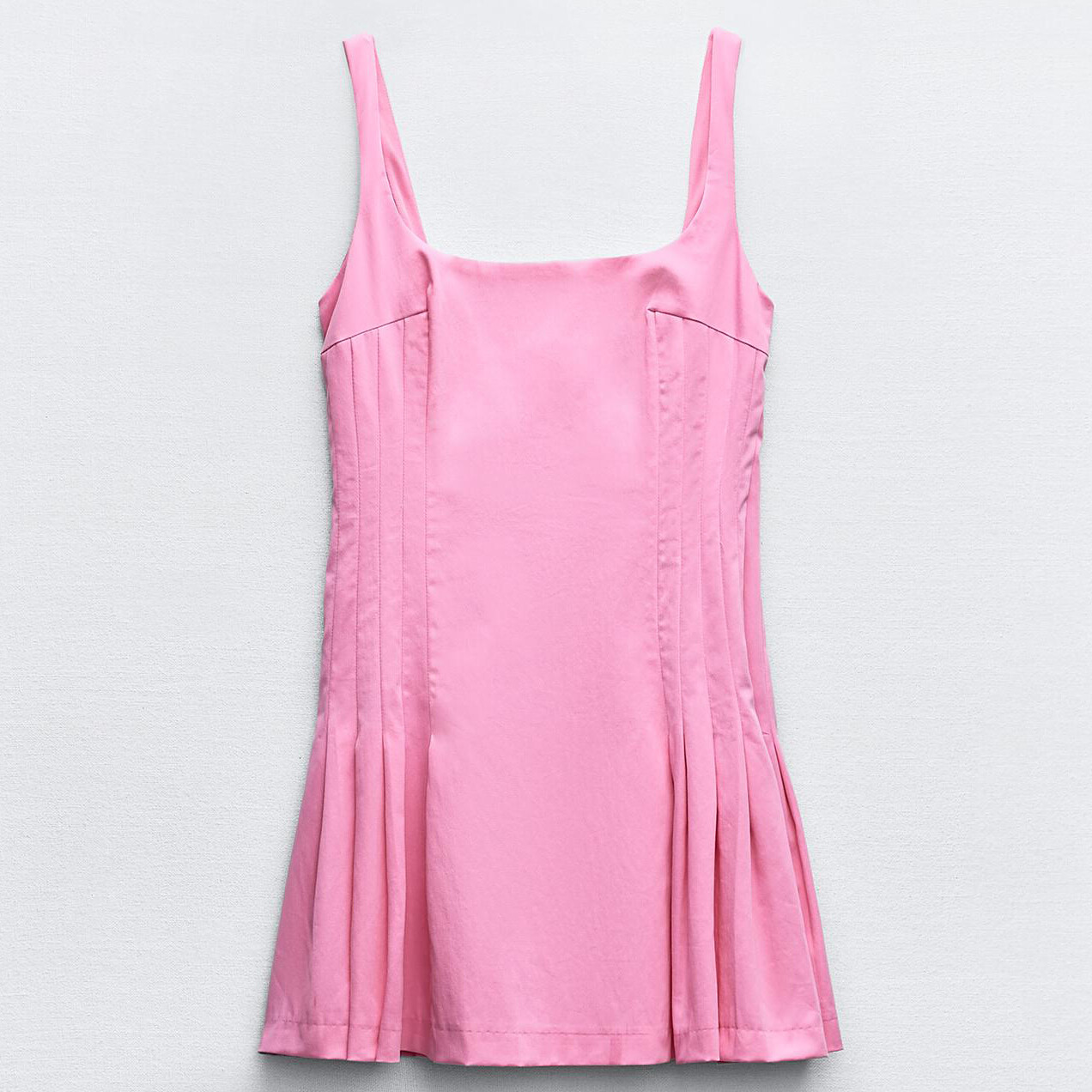 

Платье Zara Box Pleat Short, розовый