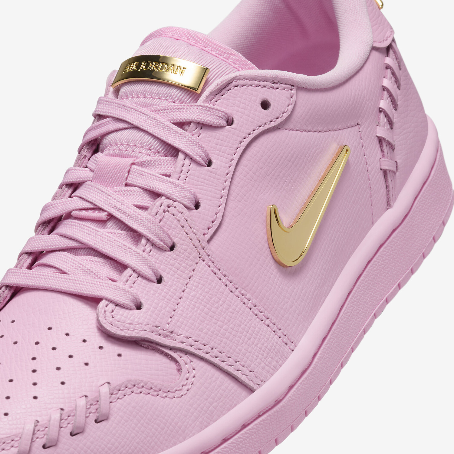Nike Air Jordan 1 Low Method of Make
