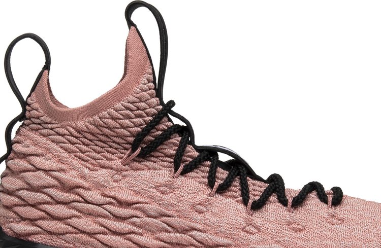 Lebron 15 shop pink gold