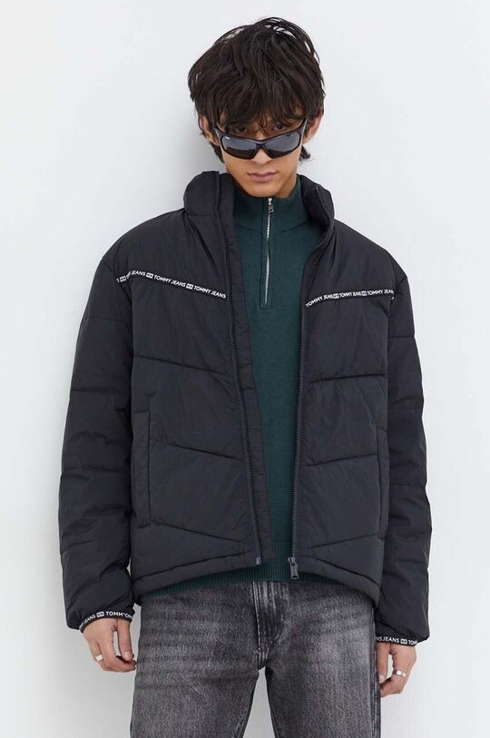 

Куртка Tommy Jeans, черный