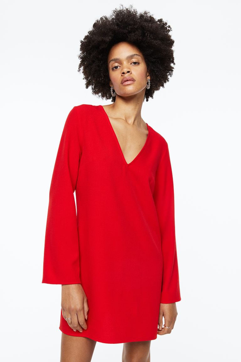 Платье с V-образным вырезом H&M, красный платье короткое с принтом с v образным вырезом и длинными рукавами 56 черный