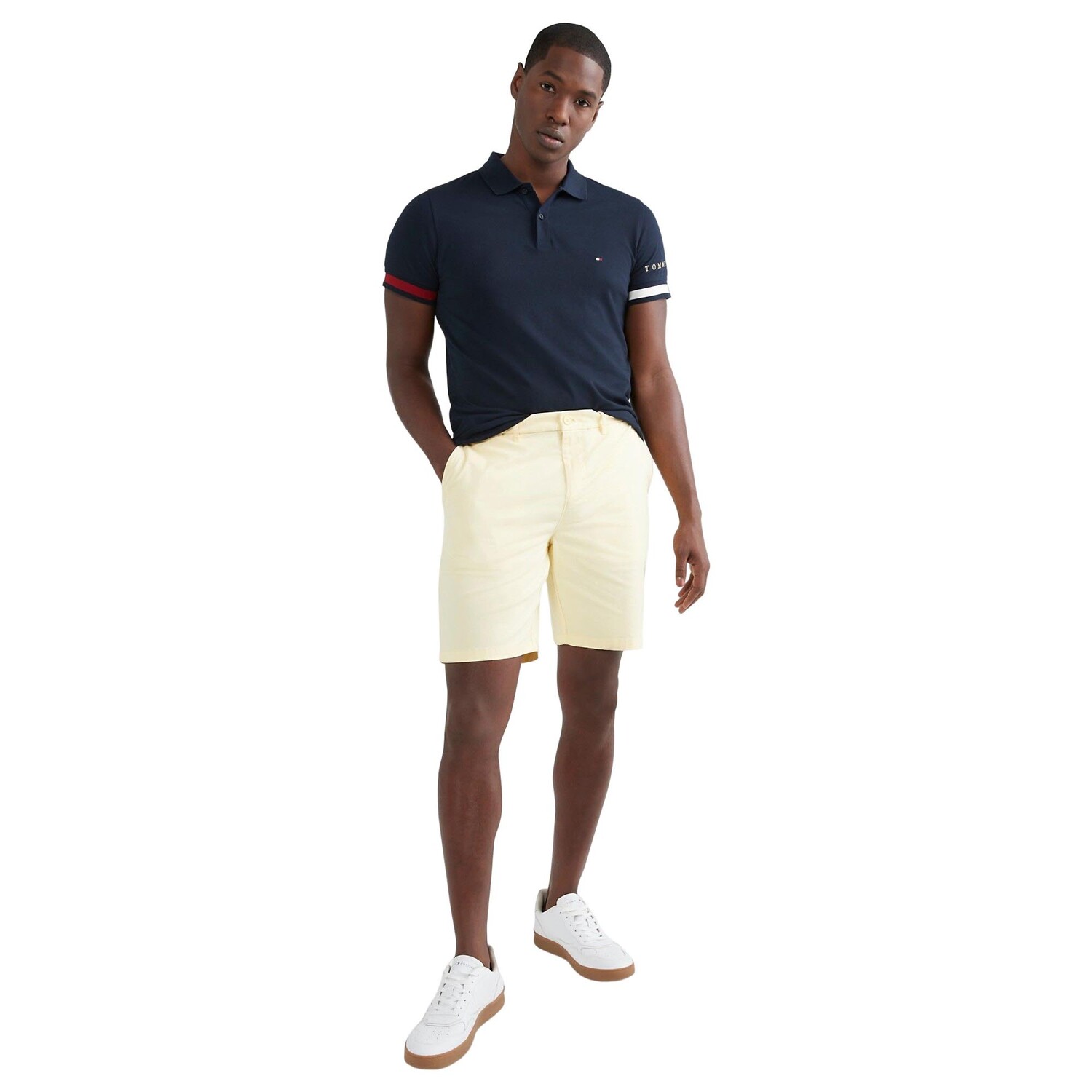 

Шорты-чиносы Tommy Hilfiger Straight Fit Solid Twill, светло-желтый