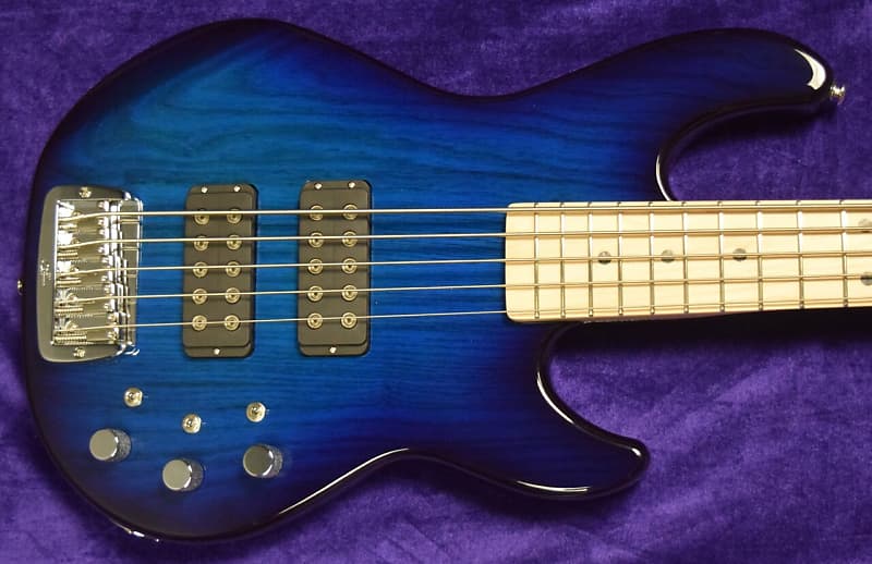 Басс гитара G&L L-2500, Blue Burst / Maple фотографии