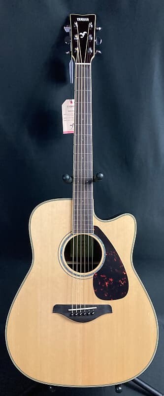 

Электроакустическая гитара Yamaha FGX830C Dreadnought Cutaway, натуральная отделка