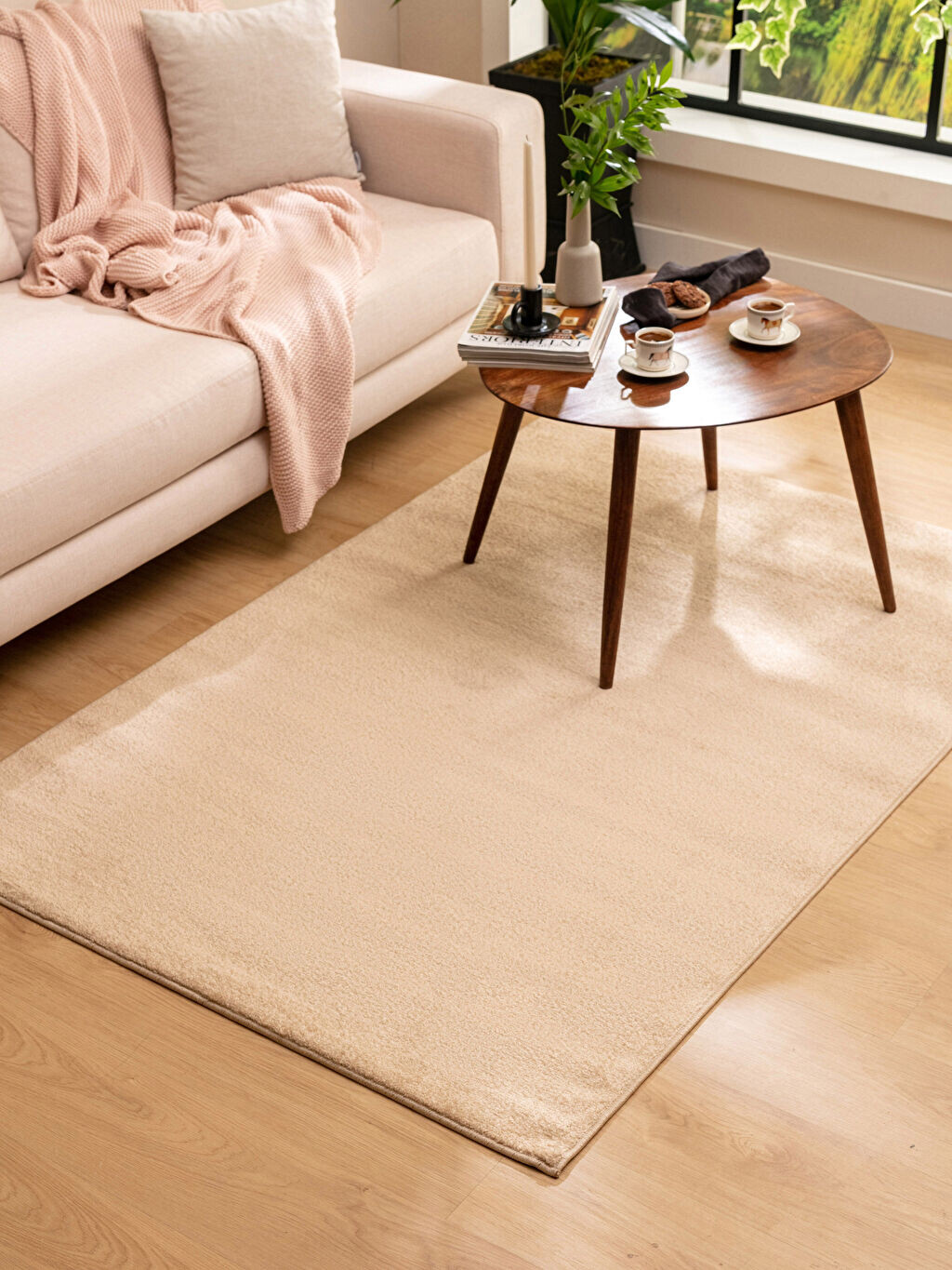 

Гладкий тканый ковер 120x180 см LCW Home