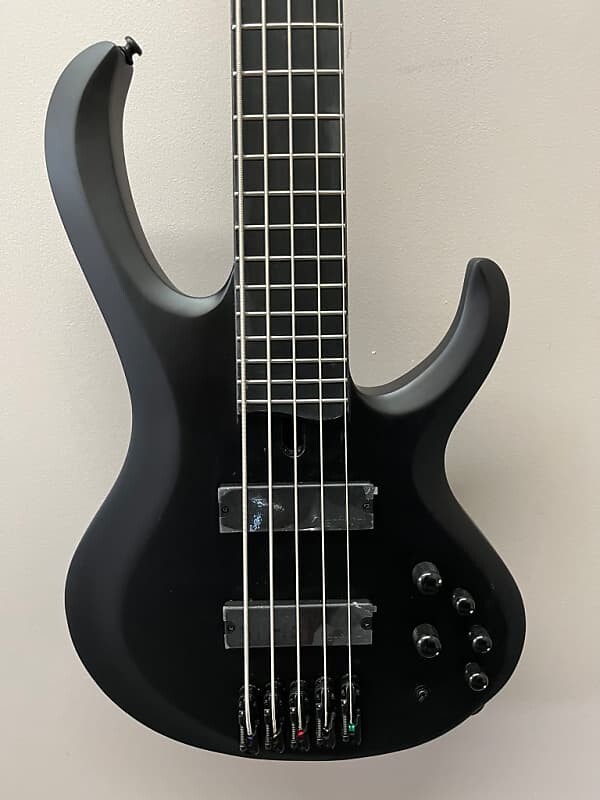 

Ibanez BTB625EX 5-струнная электрическая бас-гитара 2022 Black Flat