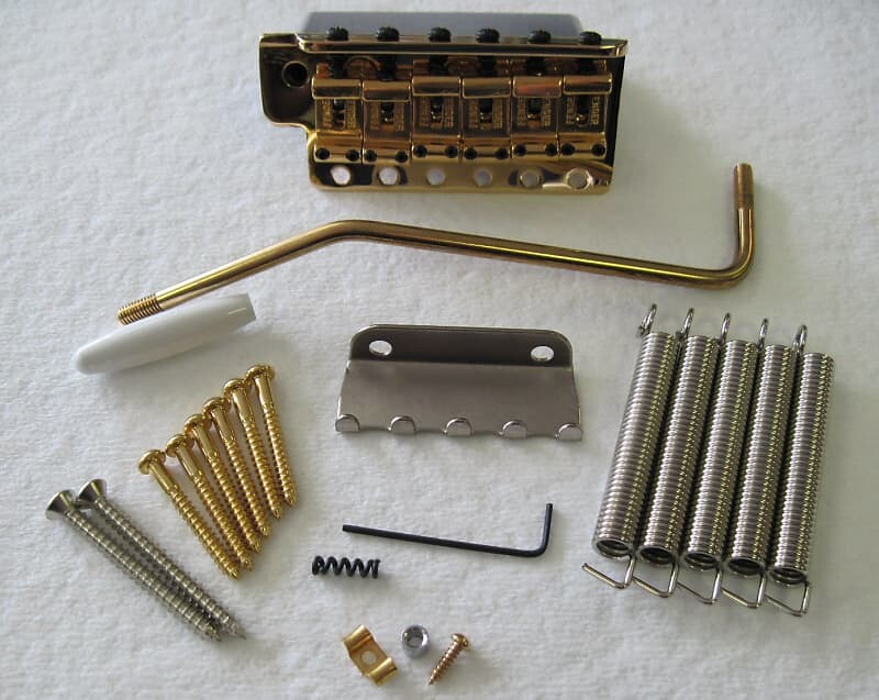 Fender gold deals tremolo