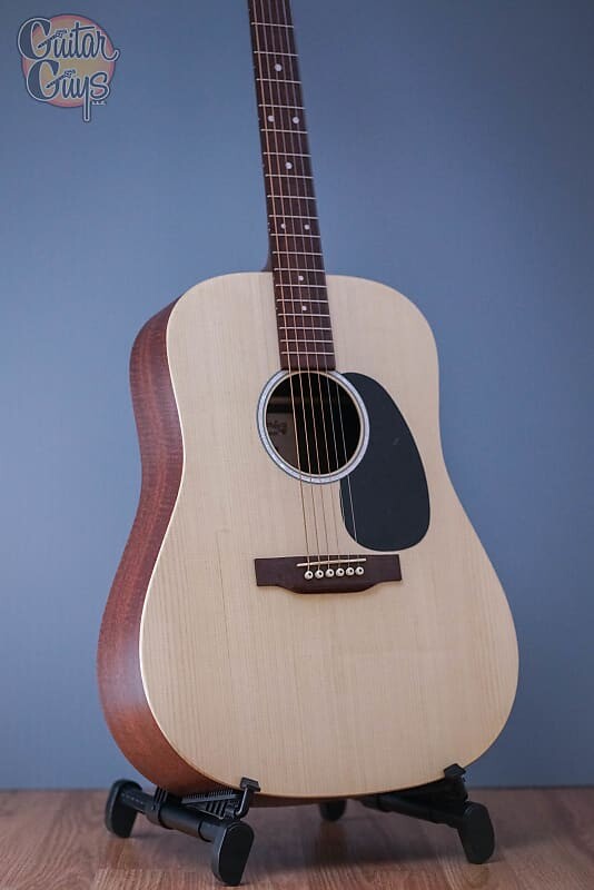 

Martin D-X2E-02 Ситка/Красное дерево Натуральный D-X2E-02 Sitka/Mahogany Natural