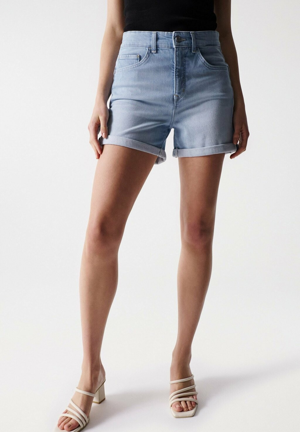 

Джинсовые шорты Salsa Jeans