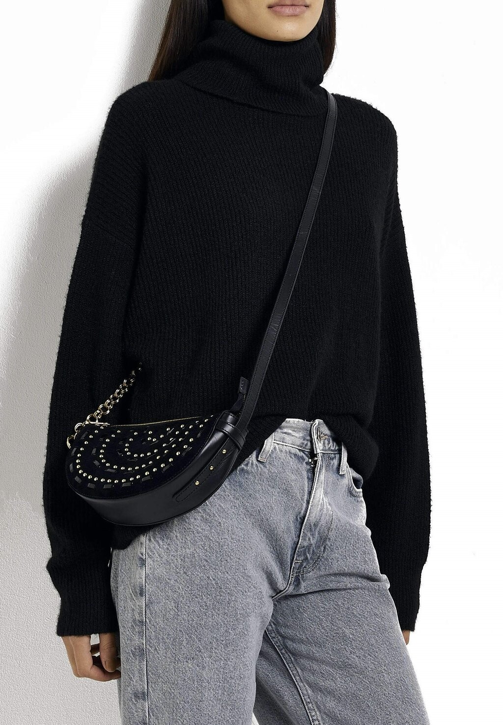 

Сумка через плечо River Island, черный