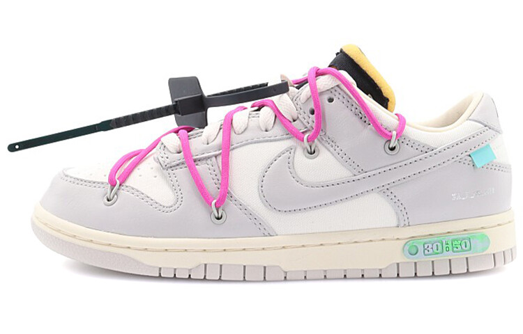 

Nike Dunk Low Off-White, лот 30
