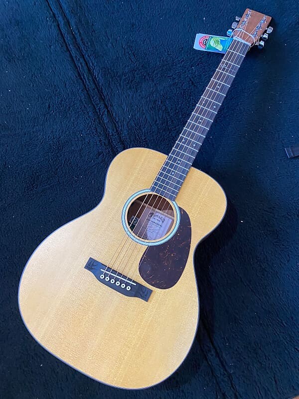 

Martin 000JR-10E Shawn Mendes #2676081 (3 фунта, 15 унций)