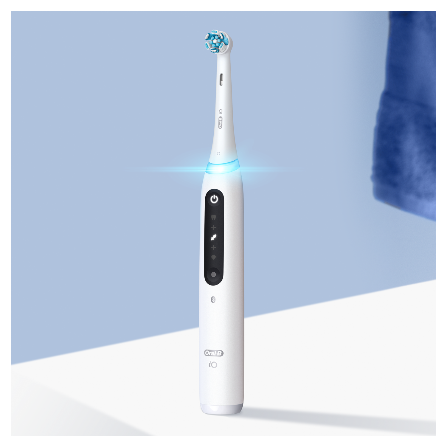 Магнитная зубная щетка Oral-B IO 5 White для чистки зубов, 1 упаковка