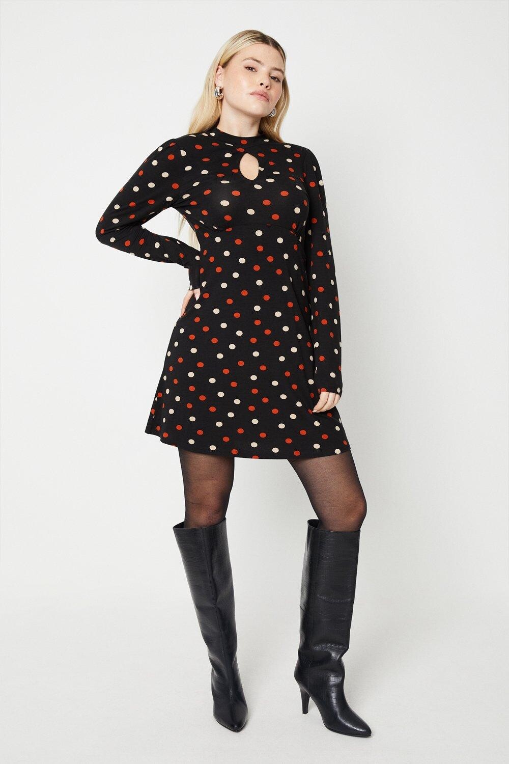 

Расклешенное мини-платье Spot Key Hole Dorothy Perkins, черный
