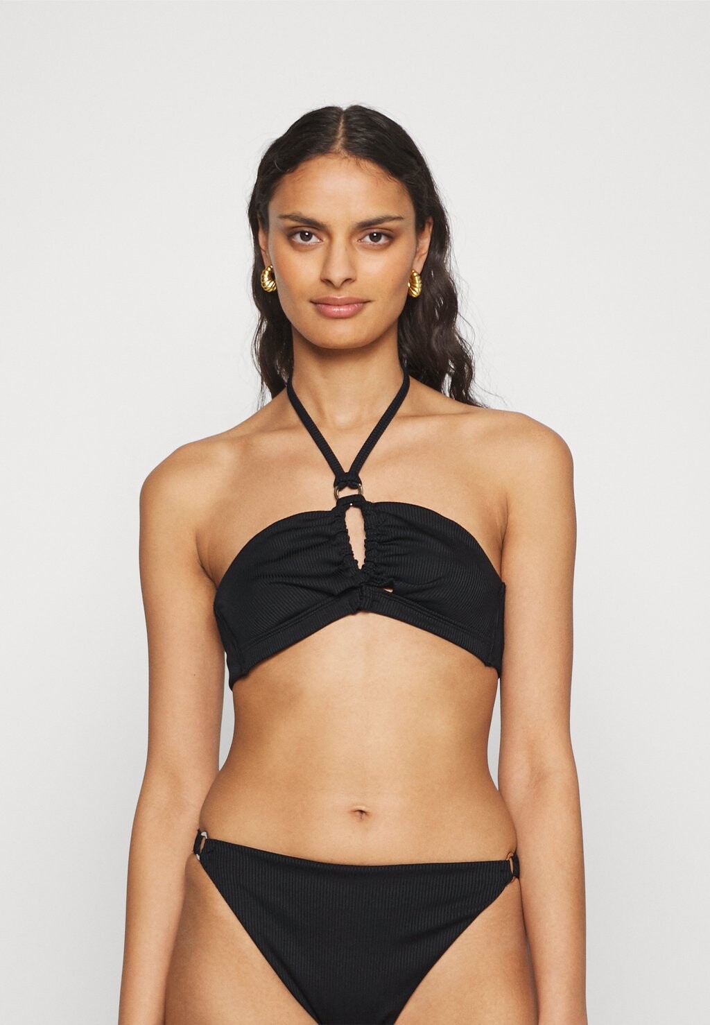 

Верх бикини Hunkemöller, черный