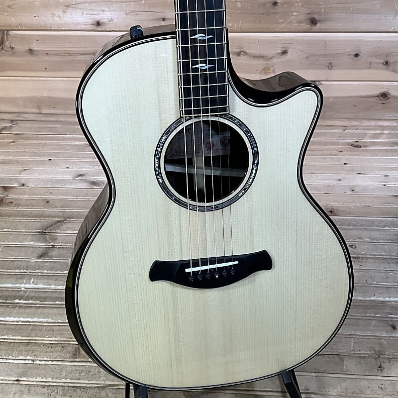 Акустическая гитара Taylor Builder's Edition 814ce Acoustic Guitar - Natural