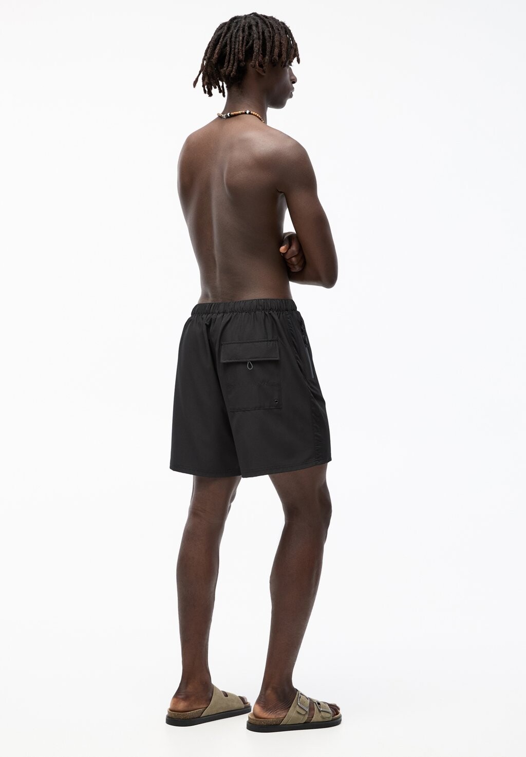 

Плавательные шорты PULL&BEAR, черный