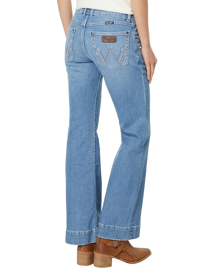 Джинсы Wrangler Retro Mae Trousers in Hallie, цвет Hallie