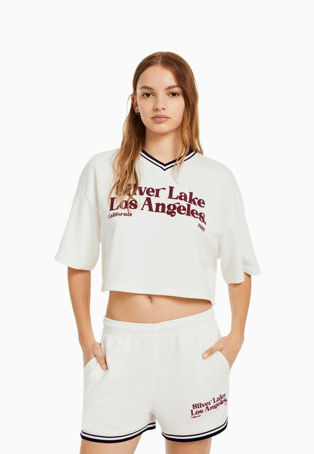 

Спортивные брюки Bershka, бежевый
