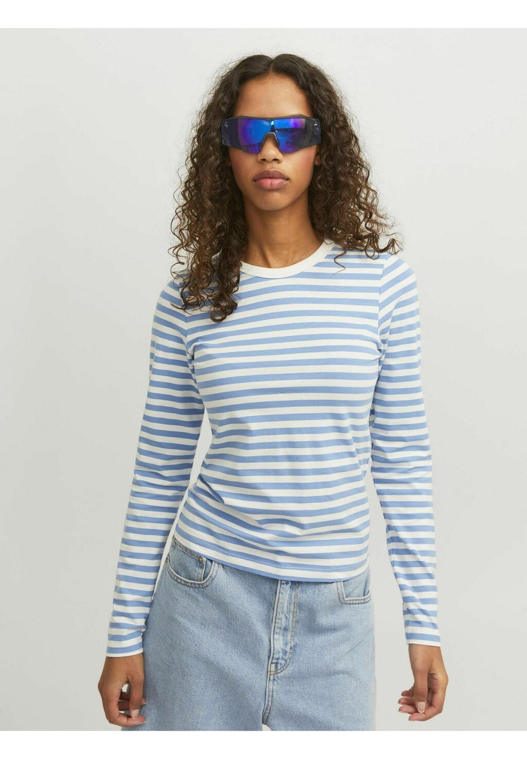 

Солнцезащитные очки JJXX SONNENBRILLE JXDENVER SONNENBRILLE, черный