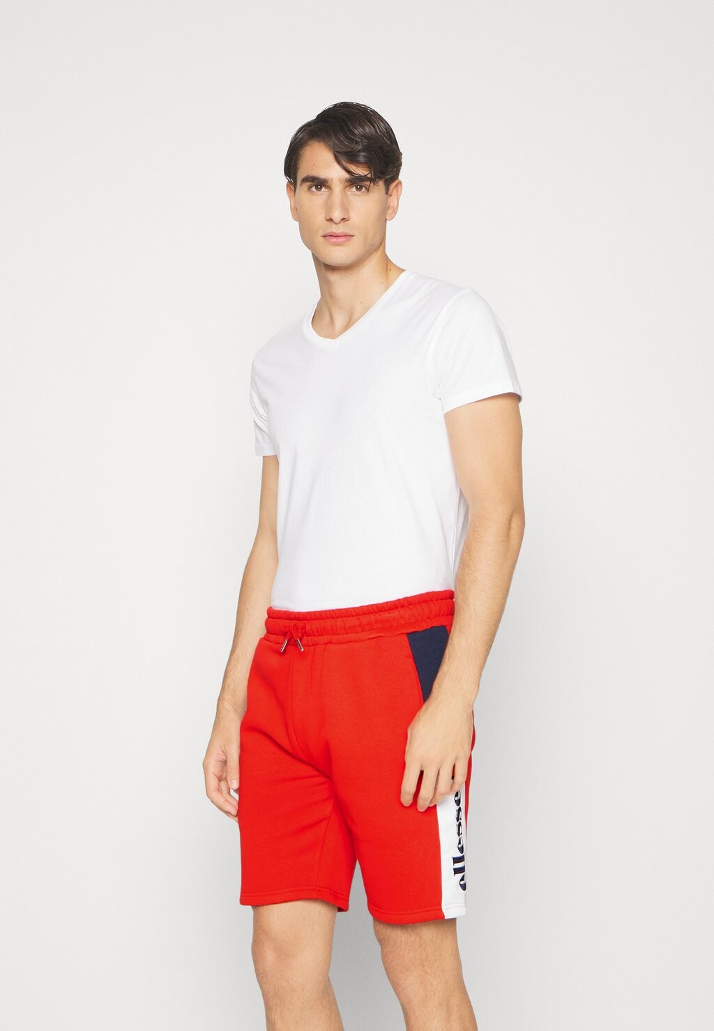 

Шорты Ellesse, красный