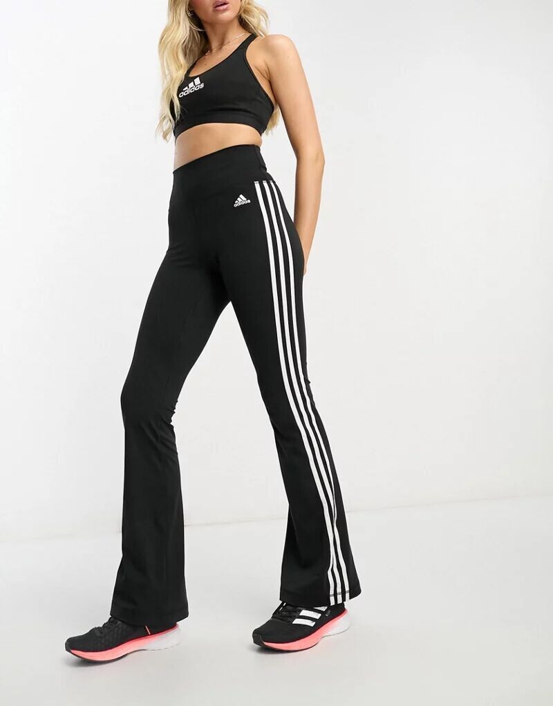 

Черные расклешенные леггинсы adidas Training Versatility adidas performance