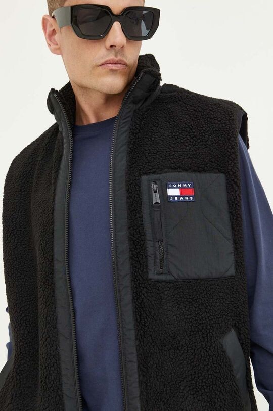 

Майка Tommy Jeans, черный