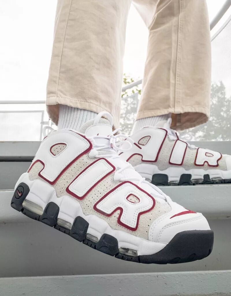 

Бело-красные кроссовки Nike Air More Uptempo '96