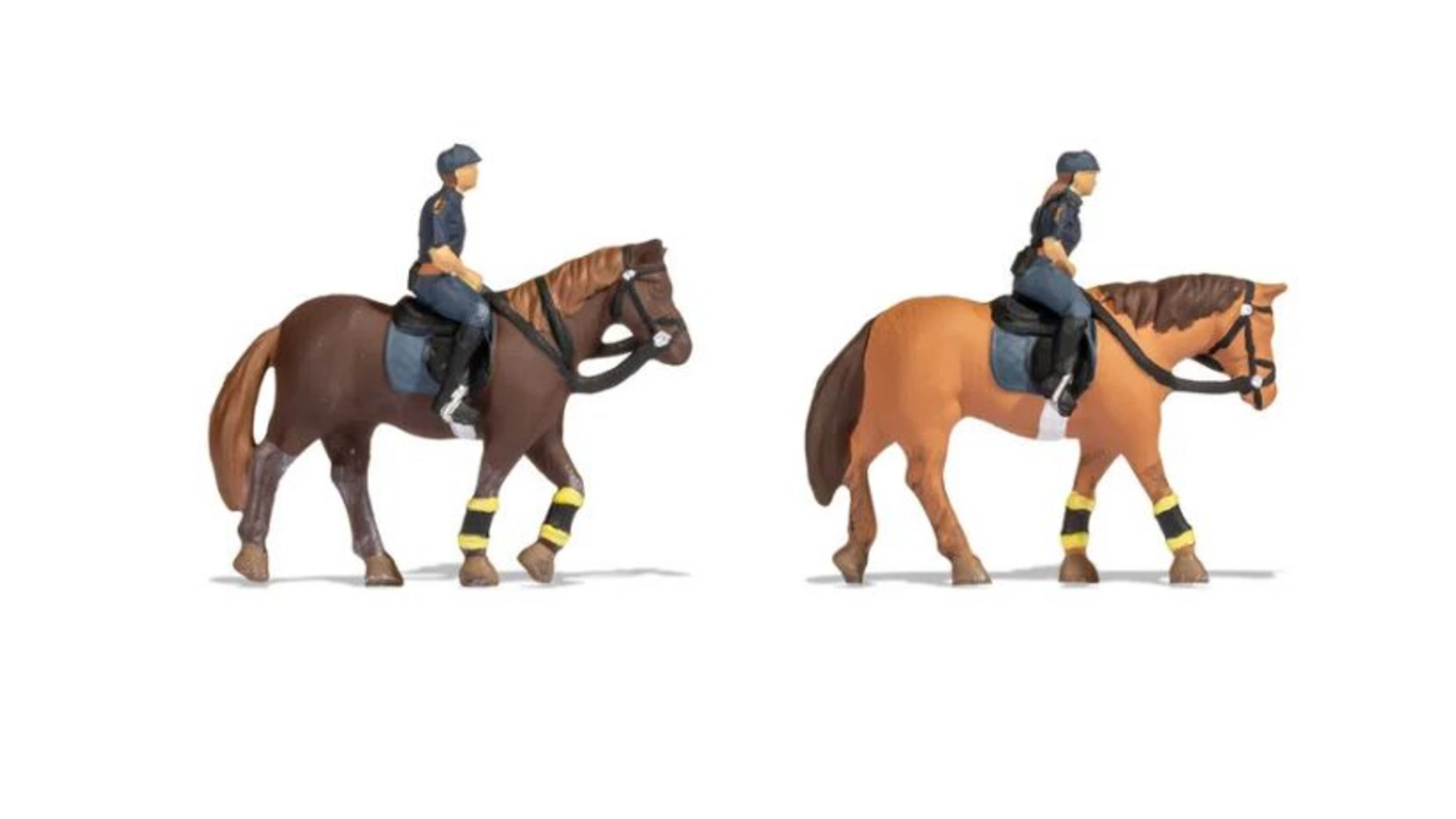 Фигуры конная полиция Noch конная лошадь для верховой езды экстракт когда лошади принимают участие в играх в городе катание на лошадях