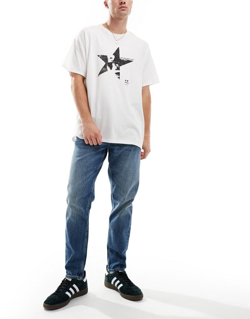 

Светло-голубые зауженные джинсы ASOS DESIGN