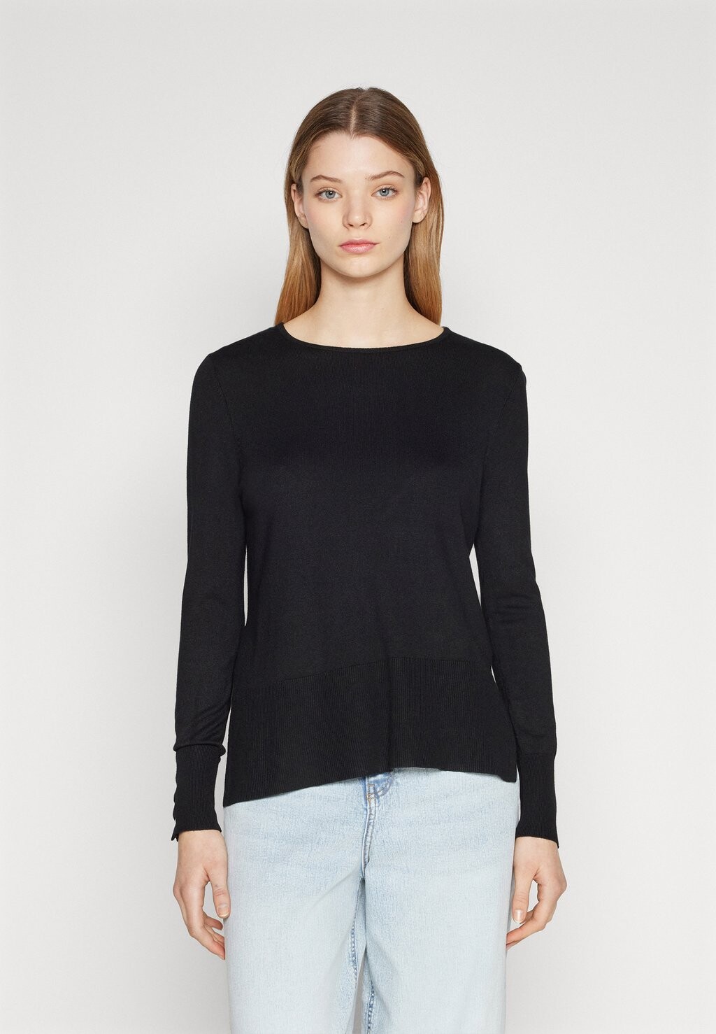 

Джемпер Onljulie Life Loose O-Neck ONLY, черный