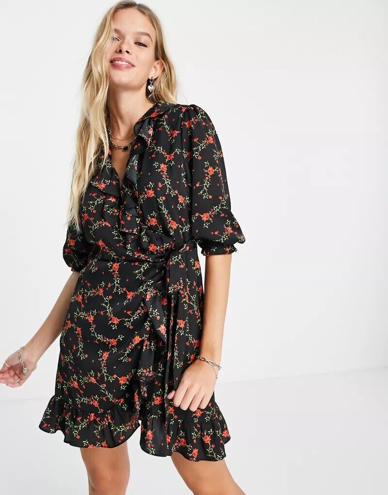 

Платье мини с запахом и глубоким вырезом Topshop
