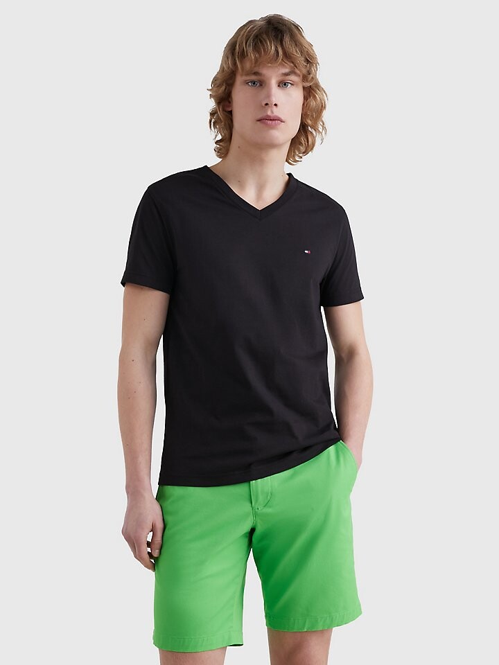 

Футболка Slim Fit Essential с v-образным вырезом Tommy Hilfiger