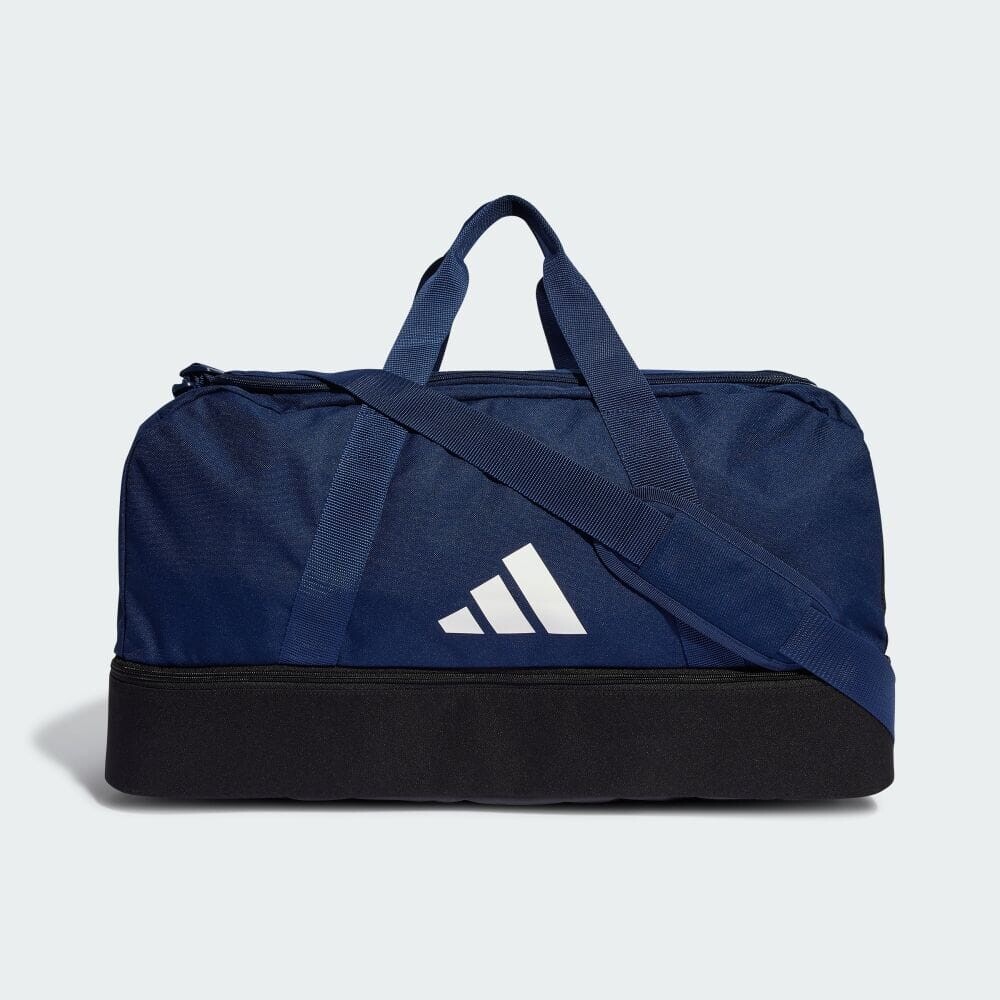 

Сумка Adidas IB8650