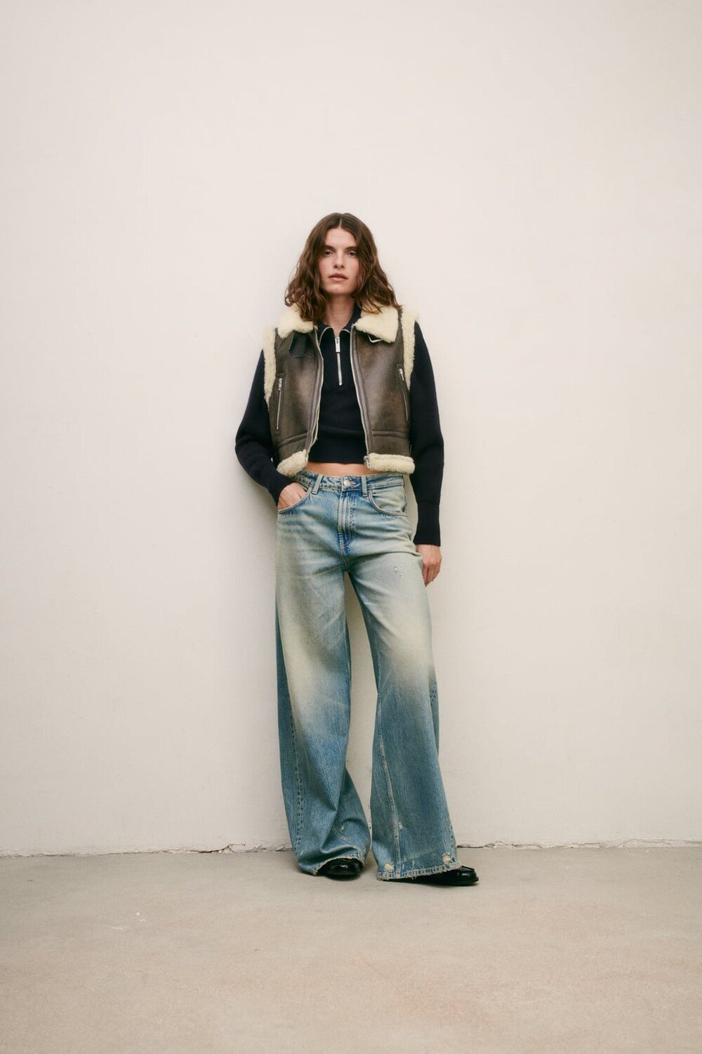 

Двусторонний укороченный жилет ZARA, коричневый