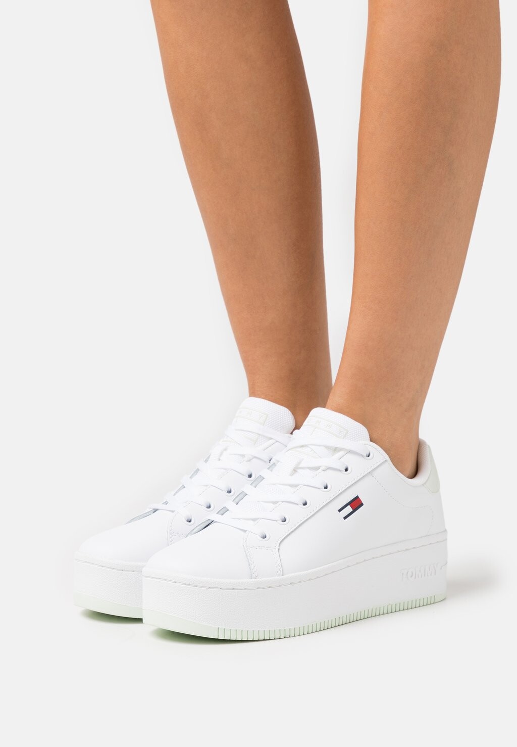 

Кроссовки Tommy Jeans