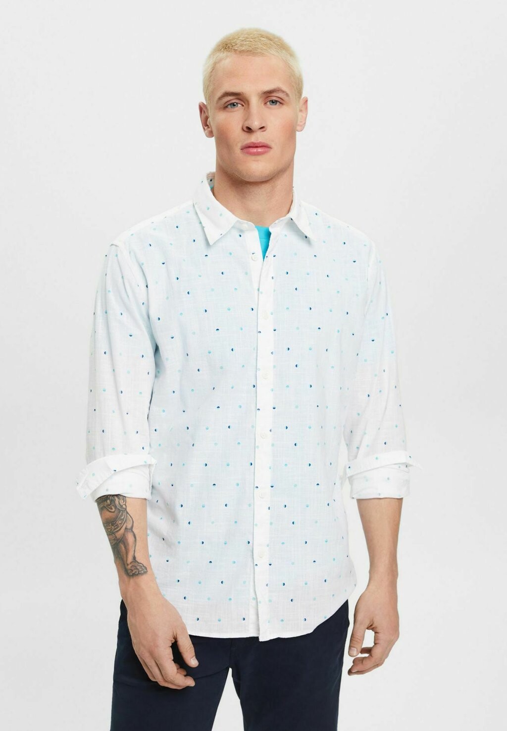 

Рубашка MIT LUNAR DOT MUSTER edc by Esprit, цвет white