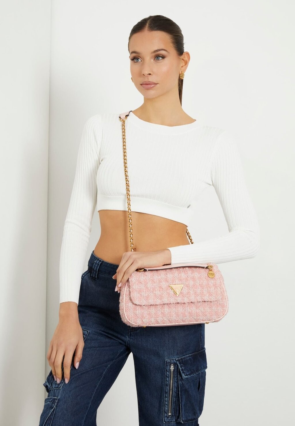 

Сумка GIULLY TWEED Guess, цвет rose