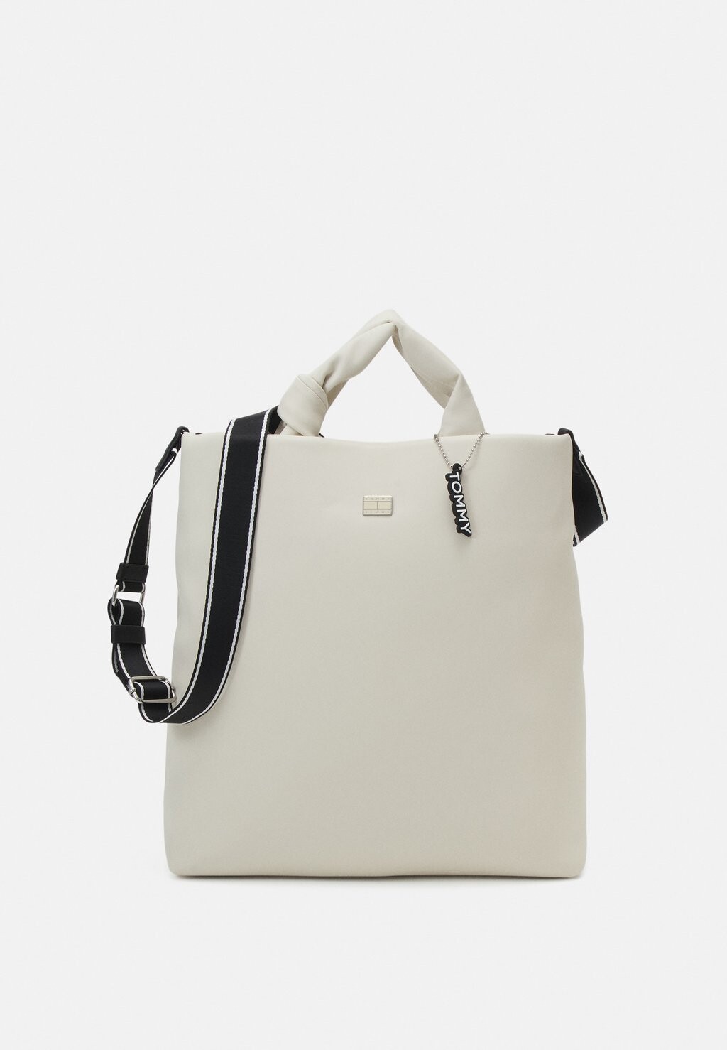 

Сумка CITY GIRL TOTE Tommy Jeans, цвет off-white