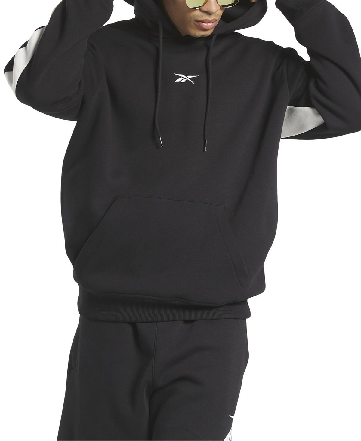 

Мужская классическая толстовка с логотипом Brand Proud Reebok