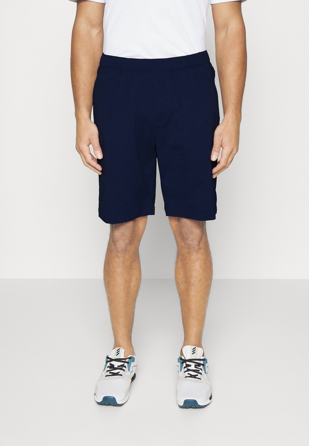 

Спортивные шорты adidas Golf