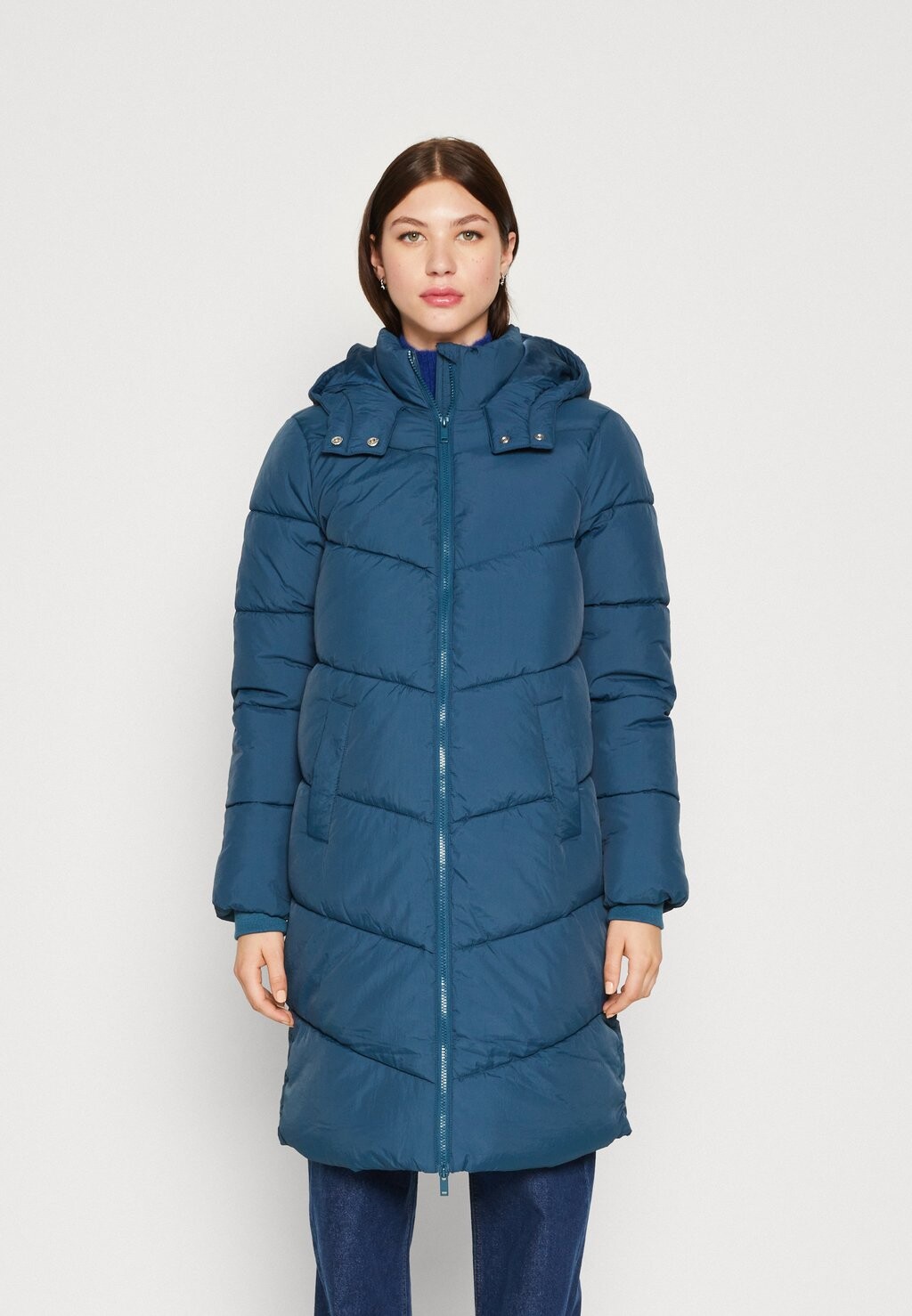 

Зимнее пальто PCJAMILLA LONG PUFFER Pieces, отражающий пруд
