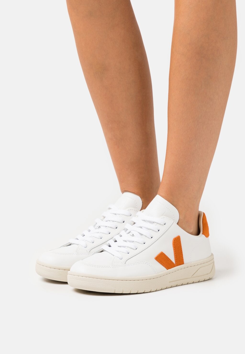 

Кроссовки Veja