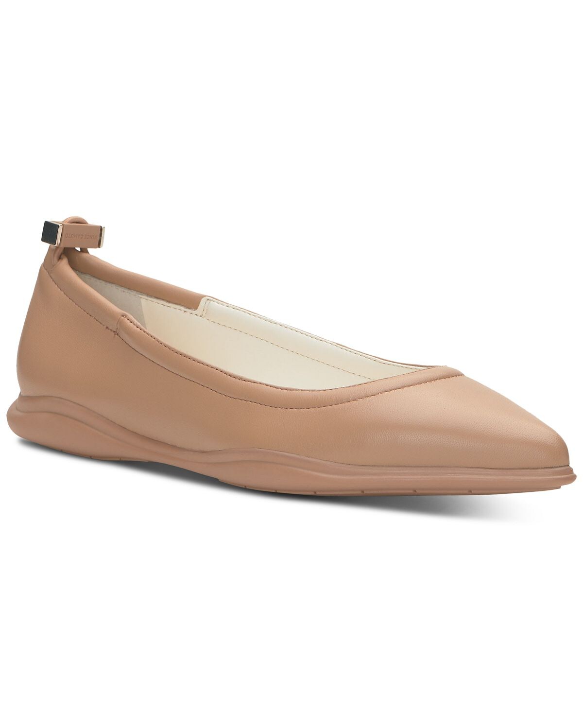 

Балетки Bendreta Sport с острым носком Vince Camuto