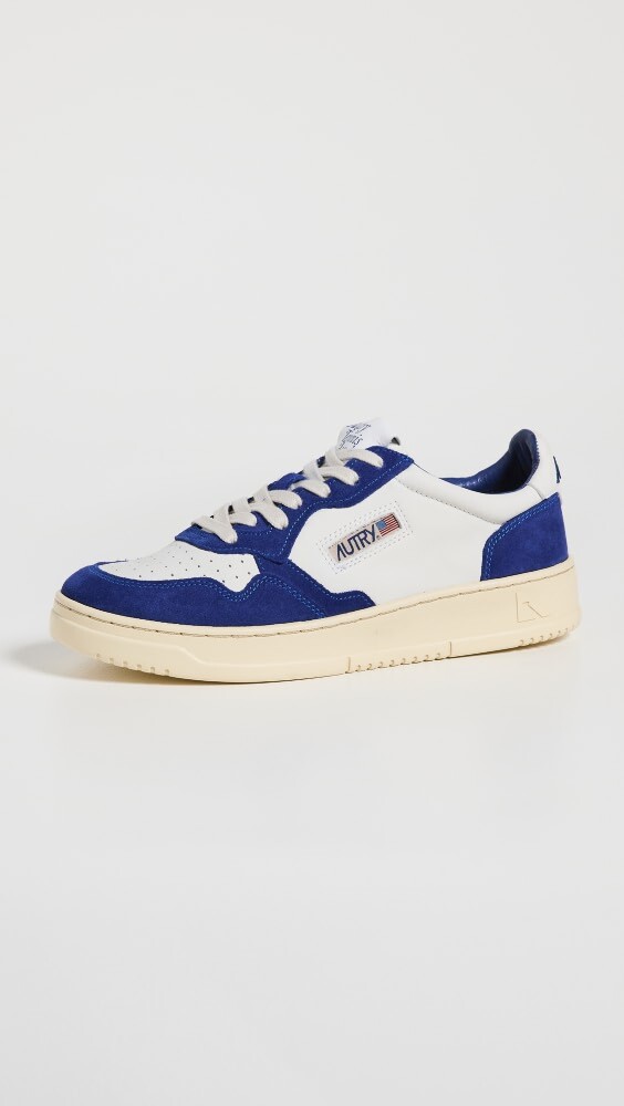 

Кроссовки Autry Open Low Top Leather, синий